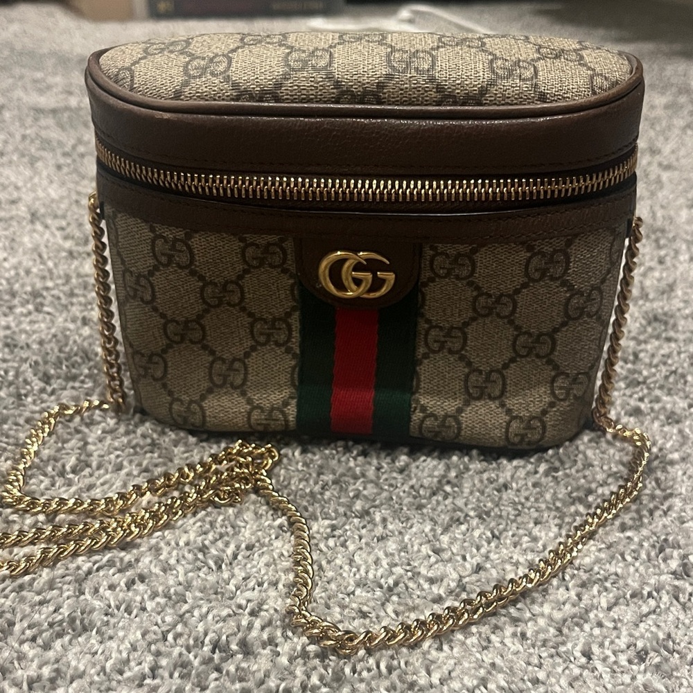 Gucci Beige and Gold Crossbody Bag